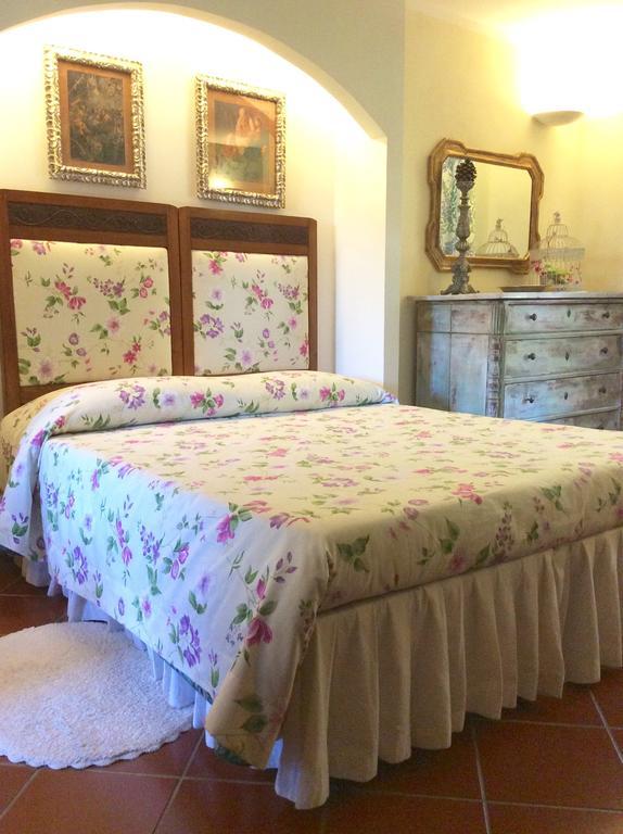 B&B Il Portico Sarzana Szoba fotó